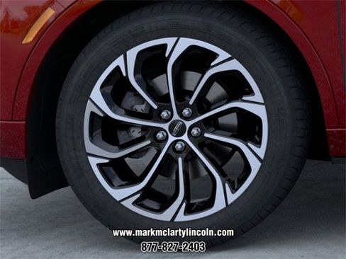 New 2026 Lincoln Nautilus Reserve image 19