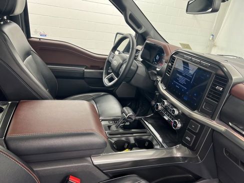 Used 2023 Ford F150 Lariat w/ Equipment Group 502A High image 28