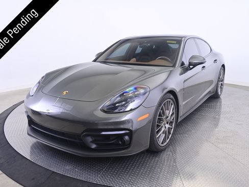 Certified 2023 Porsche Panamera 4S AWD/4WD image 1