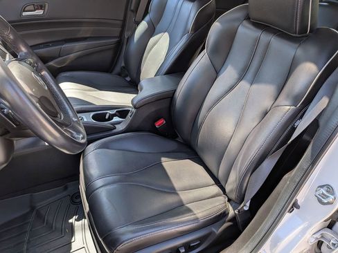 Used 2022 Acura ILX w/ Premium Package FWD image 12