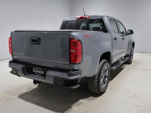 Used 2022 Chevrolet Colorado Z71 image 2