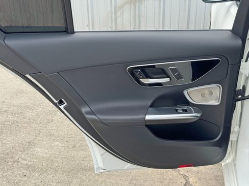 Used 2022 Mercedes-Benz C 300 Sedan w/ Exclusive Trim Package image 42