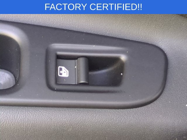 Certified 2017 Jeep Renegade Trailhawk w/ Popular Equipment Group AWD/4WD image 29