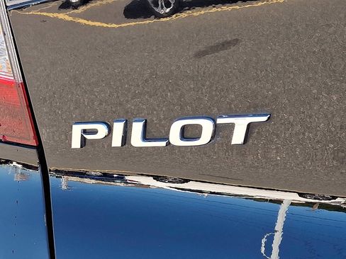 Used 2022 Honda Pilot Sport image 33