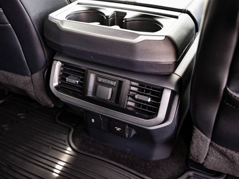 Used 2023 Ford F150 Platinum w/ FX4 Off-Road Package image 38