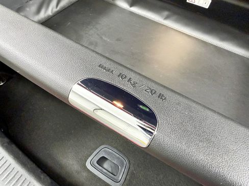Used 2019 Mercedes-Benz E 300 w/ Parking Assistance Package image 16