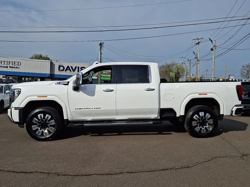 Used 2024 GMC Sierra 2500 Denali w/ Denali Reserve Package image 7