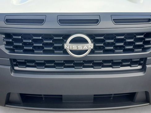 New 2026 Nissan Frontier S image 12