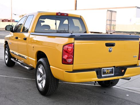Used 2008 Dodge Ram 1500 Truck SLT w/ Navigation Convenience Group RWD image 5