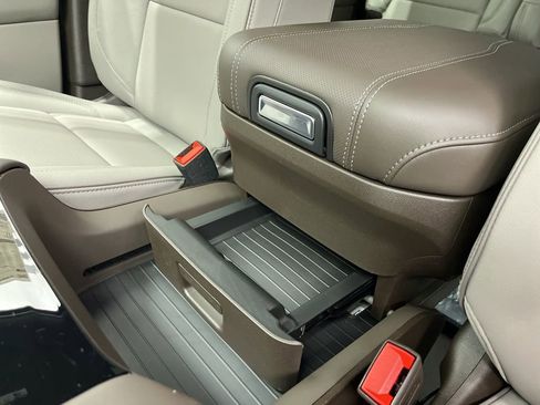 New 2026 GMC Yukon XL Elevation RWD image 19