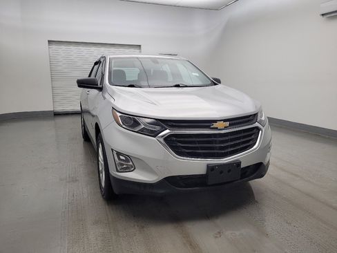 Used 2018 Chevrolet Equinox LS image 14