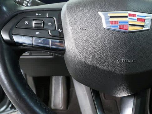 Used 2024 Cadillac XT4 Premium Luxury AWD/4WD image 5
