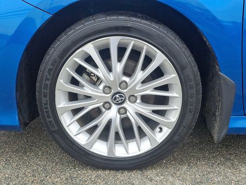 Certified 2020 Toyota Camry XLE image 11