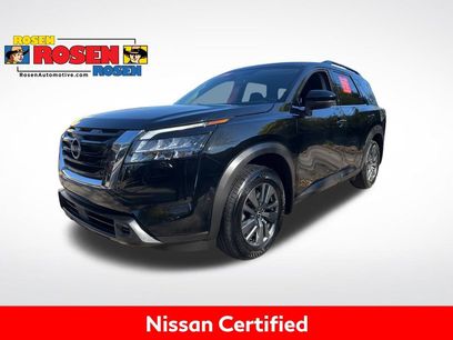 Certified 2024 Nissan Pathfinder SV