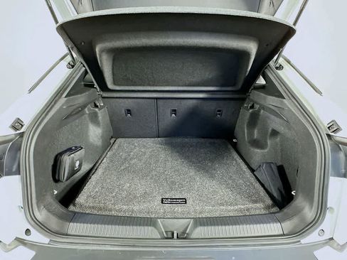 Used 2023 Volkswagen ID.4 Pro AWD/4WD image 21