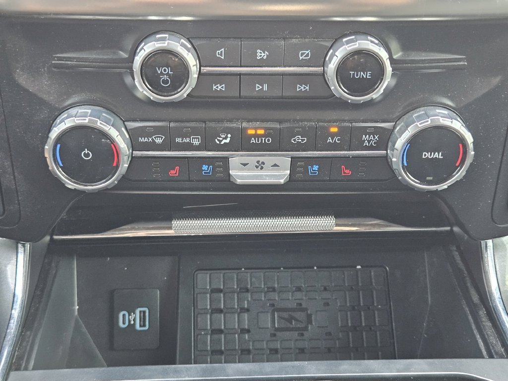 Used 2023 Ford F150 Lariat w/ Equipment Group 502A High AWD/4WD image 19