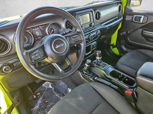 Used 2021 Jeep Wrangler Unlimited Sport AWD/4WD image 12