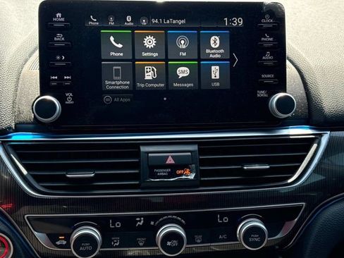 Used 2018 Honda Accord Sport image 30