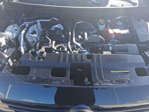 New 2026 Nissan Kicks SV w/ SV Premium Package FWD image 24