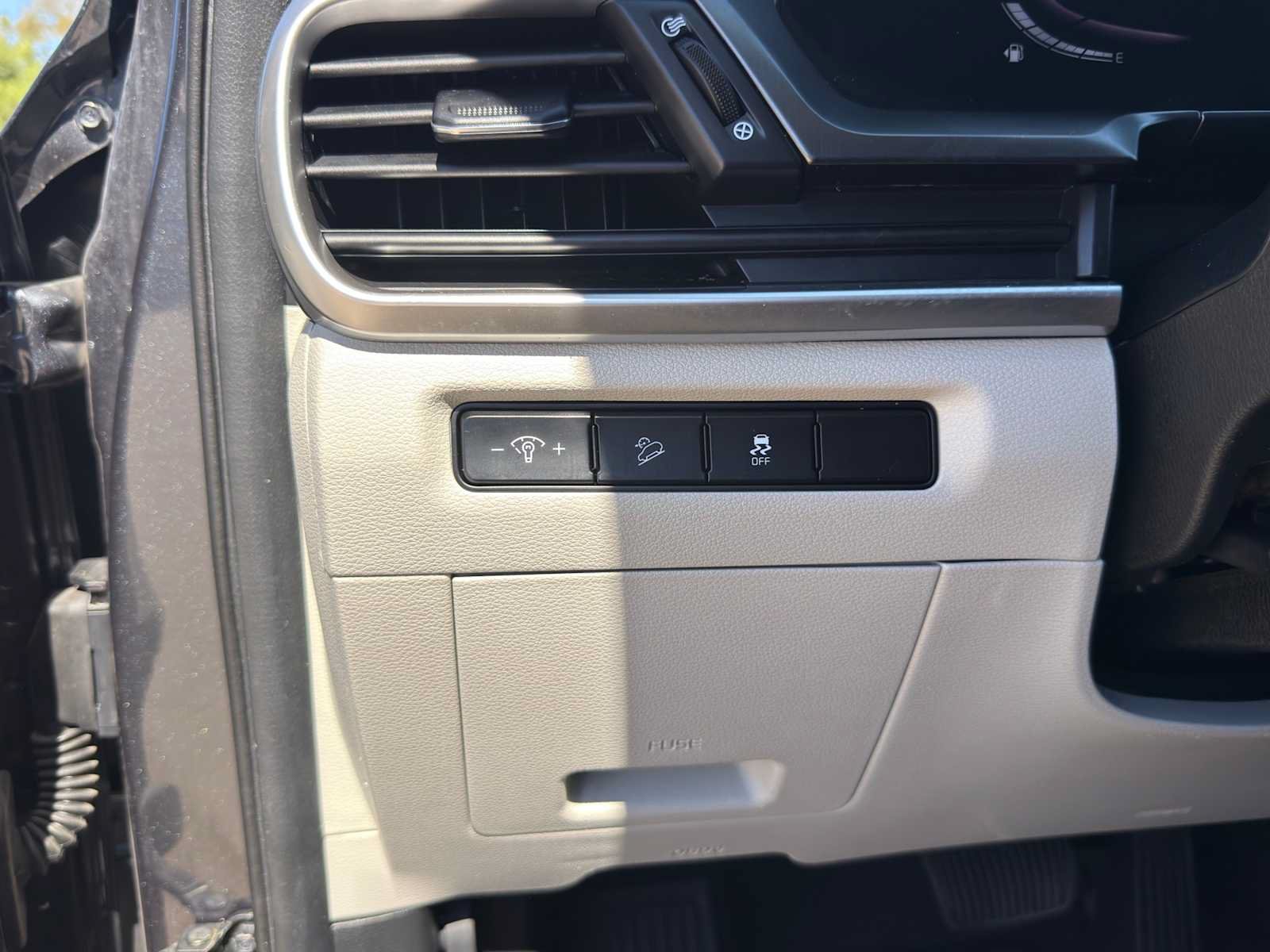 Used 2023 Kia Telluride S w/ S Sunroof Package FWD image 21