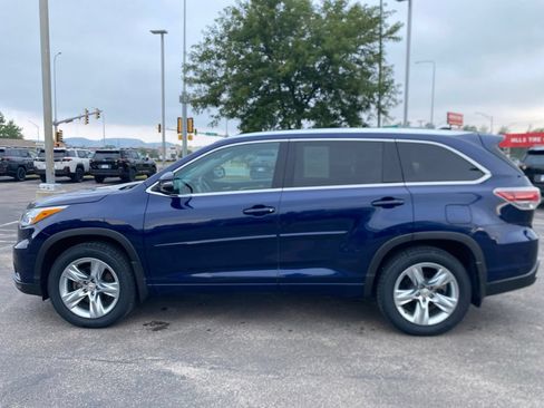 Used 2015 Toyota Highlander Limited Platinum AWD/4WD image 4