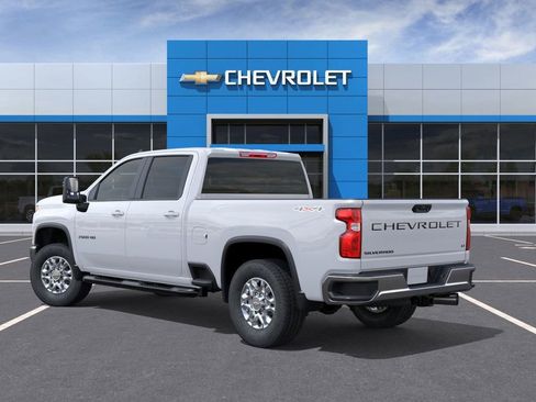 New 2026 Chevrolet Silverado 2500 LT image 3