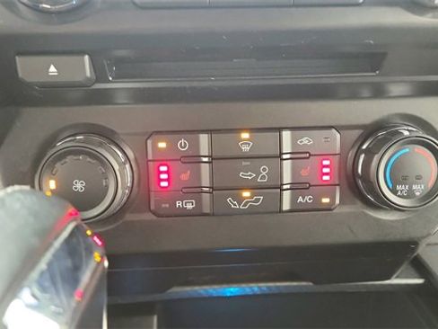 Used 2018 Ford F150 XLT w/ Equipment Group 302A Luxury image 24