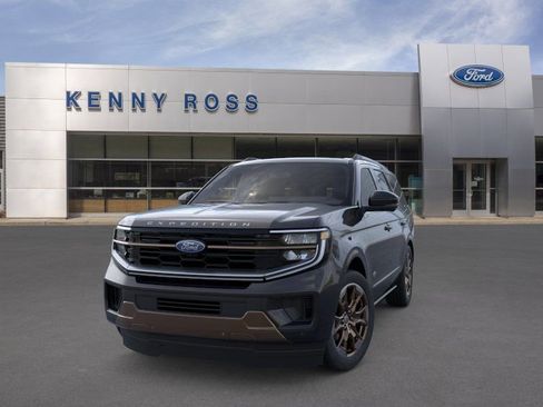 New 2026 Ford Expedition King Ranch AWD/4WD image 3