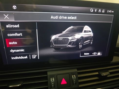 Used 2023 Audi SQ5 Premium Plus w/ Premium Plus Package AWD/4WD image 16