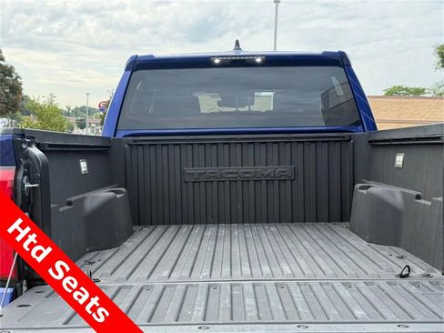 Used 2024 Toyota Tacoma TRD Sport image 9