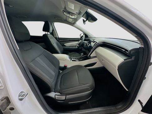Used 2024 Hyundai Tucson SEL AWD/4WD image 32