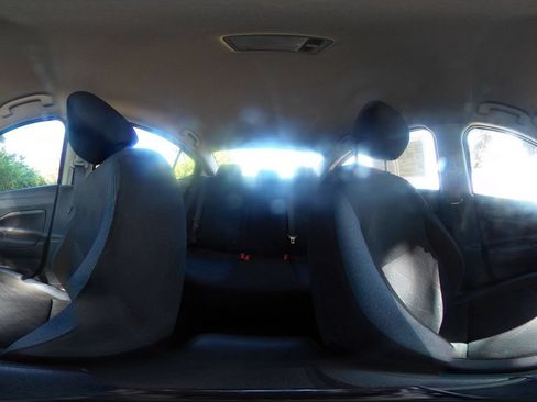 Used 2025 Nissan Versa SV FWD image 37