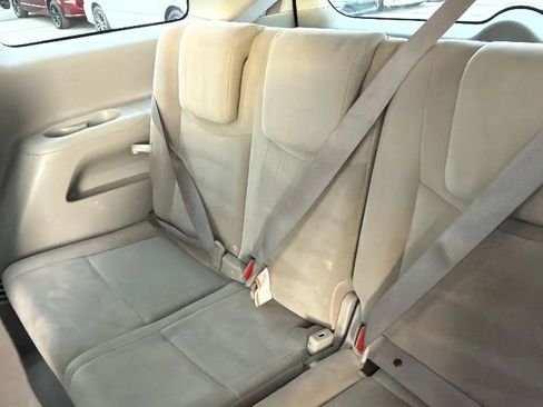 Used 2017 Nissan Quest SV image 6