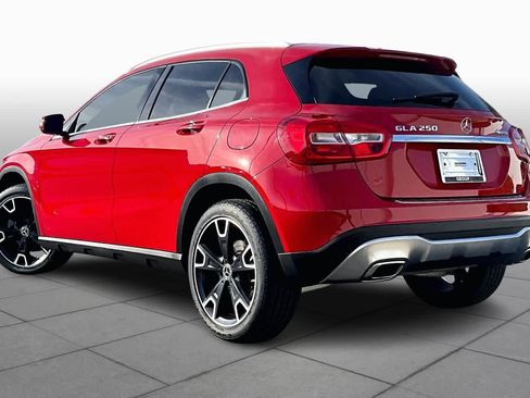 Used 2019 Mercedes-Benz GLA 250 4MATIC image 11