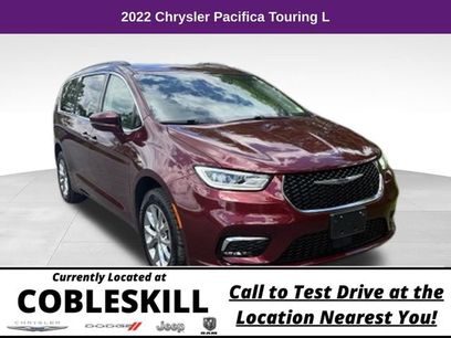 Used 2022 Chrysler Pacifica Touring-L