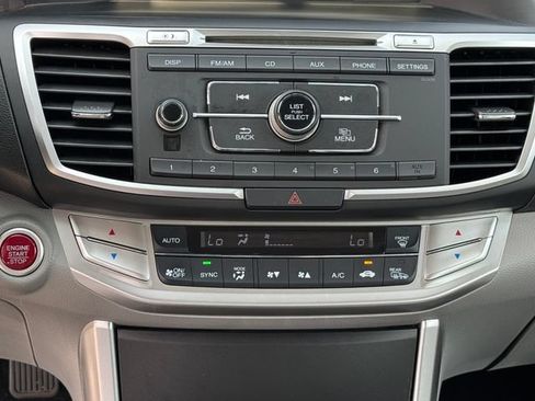 Used 2014 Honda Accord EX image 19