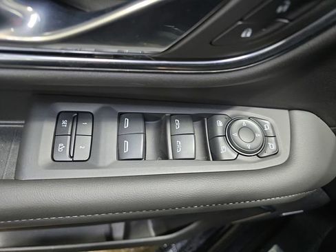 Used 2023 Chevrolet Tahoe LT w/ LT Signature Plus Package image 32