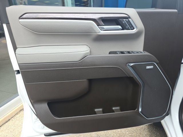 Used 2026 Chevrolet Silverado 1500 LTZ AWD/4WD image 15