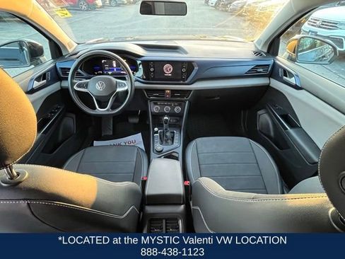 Certified 2022 Volkswagen Taos SE image 14
