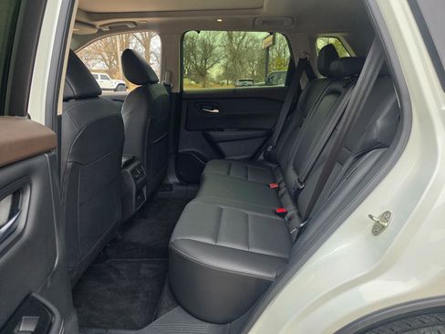 Used 2023 Nissan Rogue SV w/ SV Premium B Package image 12