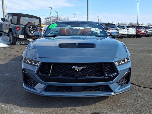 Used 2025 Ford Mustang GT Premium image 2