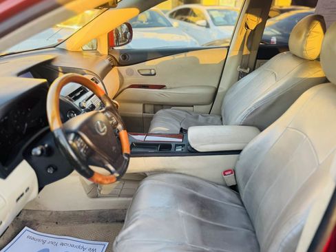 Used 2011 Lexus RX 350 2WD w/ Premium Pkg image 18