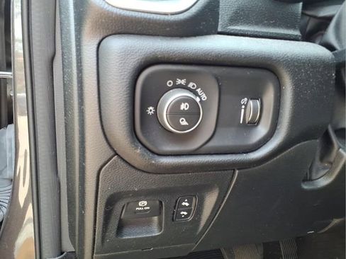 Used 2023 RAM 1500 Big Horn AWD/4WD image 21