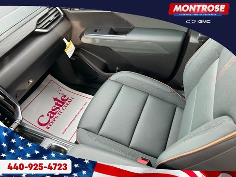 New 2026 GMC Acadia AT4 image 26