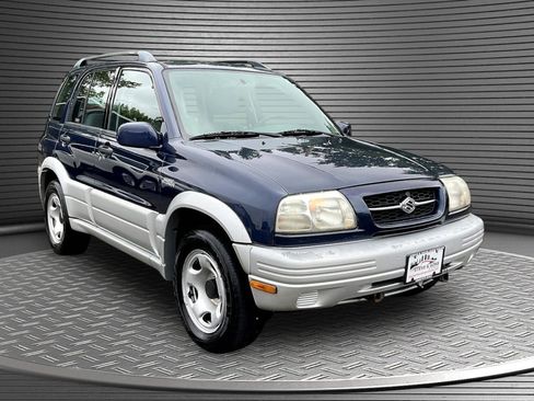 Used 2000 Suzuki Grand Vitara JLX AWD/4WD image 1