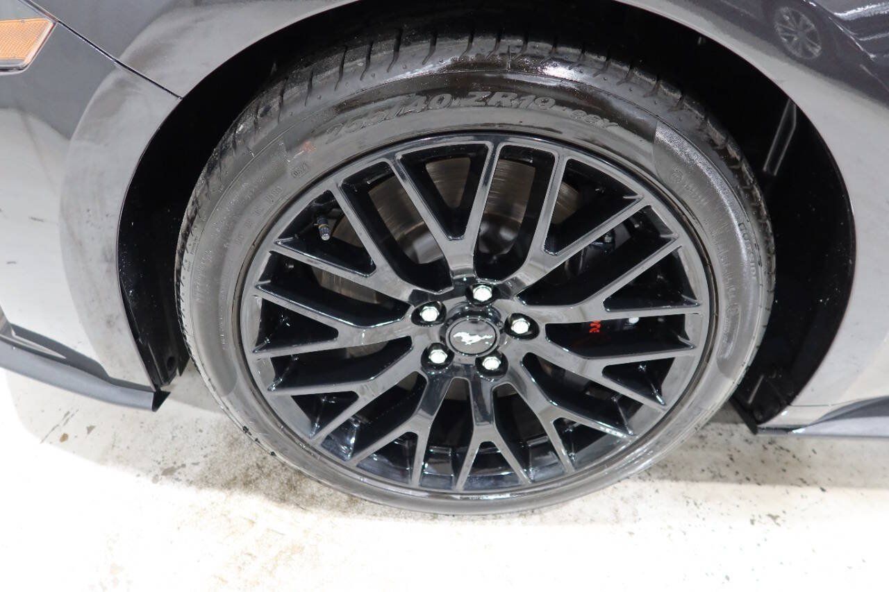 Used 2022 Ford Mustang GT w/ GT Performance Package RWD image 10