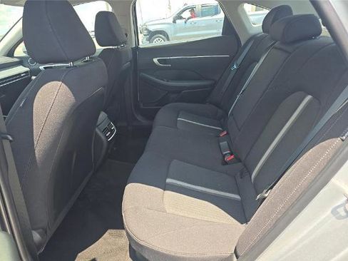Used 2025 Hyundai Sonata SEL FWD image 8