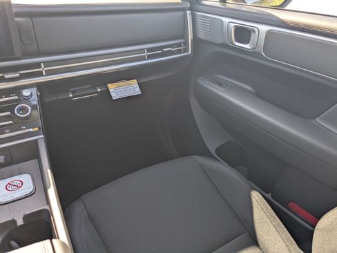 New 2027 Hyundai Santa Fe SE FWD image 19