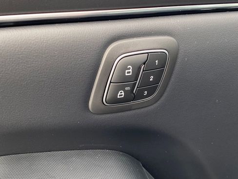 New 2023 Ford Mustang Mach-E Select w/ Comfort Package Lite image 8