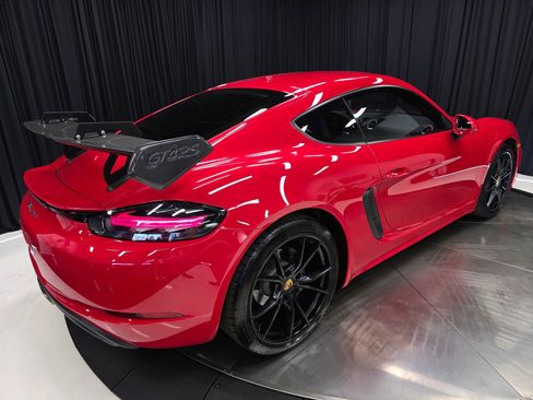 Used 2022 Porsche 718 Cayman image 57